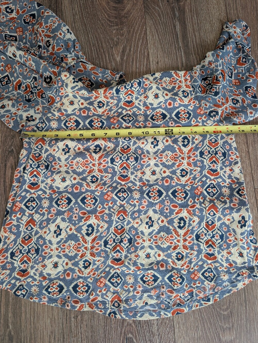 Lucky Brand Mosaic Print Flutter Sleeve Top M Boho Cutout Back - Picture 10 of 10